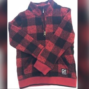 Gap Red and Black buffalo plaid zip top shirt.